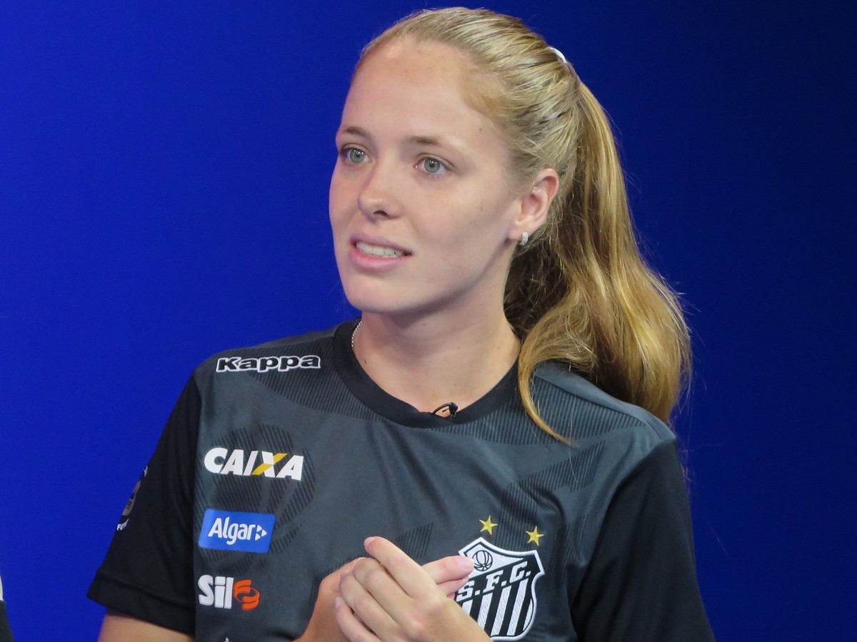 Ketlen vive a expectativa de encarar a Ponte Preta na semifinal do Paulista | santos | ge