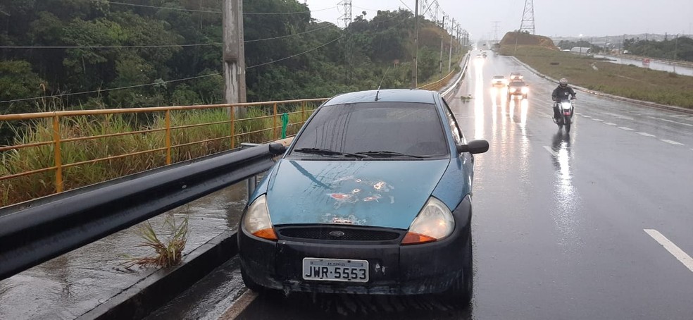 No trajeto ao hospital, veículo sofreu pane mecânica — Foto: Eliana Nascimento/G1