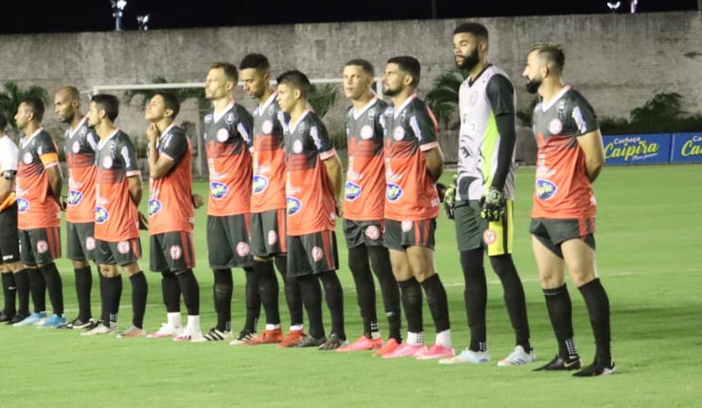 Tricolor de Cruz do Esp�rito Santo s� depende de si para seguir adiante na competi��o � Foto: Wellington Faustino / ClickSportive
