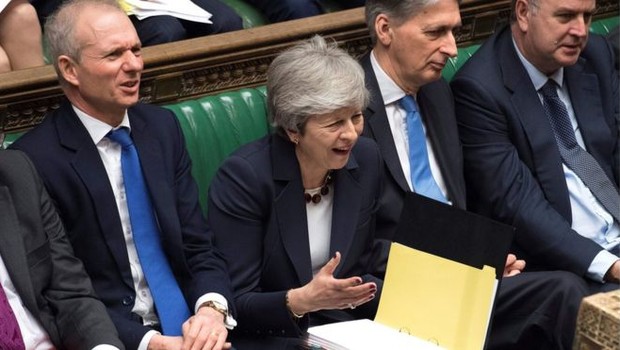 O acordo de Theresa May já foi rejeitado duas vezes pelo Parlamento  (Foto: AFP/via BBC News Brasil)