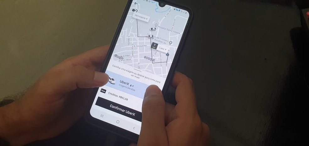 Com alta do combustível, Uber e 99 reajustam ganho da corrida para motoristas — Foto: Tácita Muniz/G1