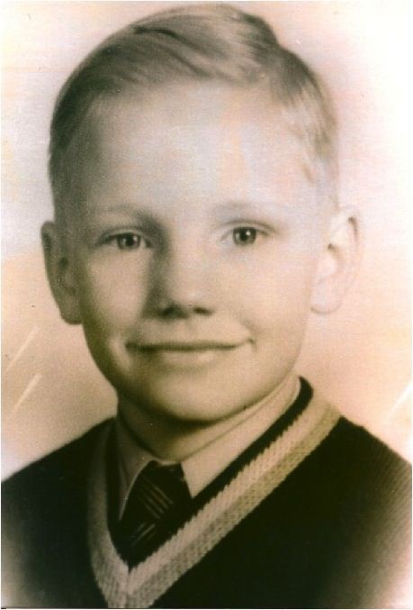 Neil Armstrong aos 6 anos de idade (Foto: Reprodução/Pinterest)