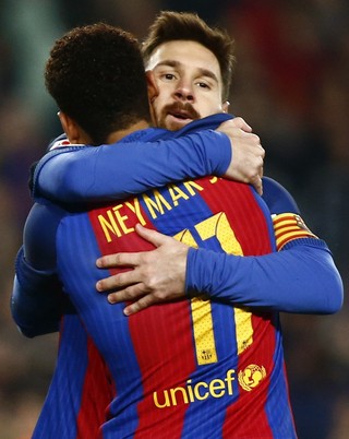 Messi Neymar Barcelona x Real Sociedad (Foto: EFE) Messi Neymar Barcelona x Real Sociedad (Foto: EFE)