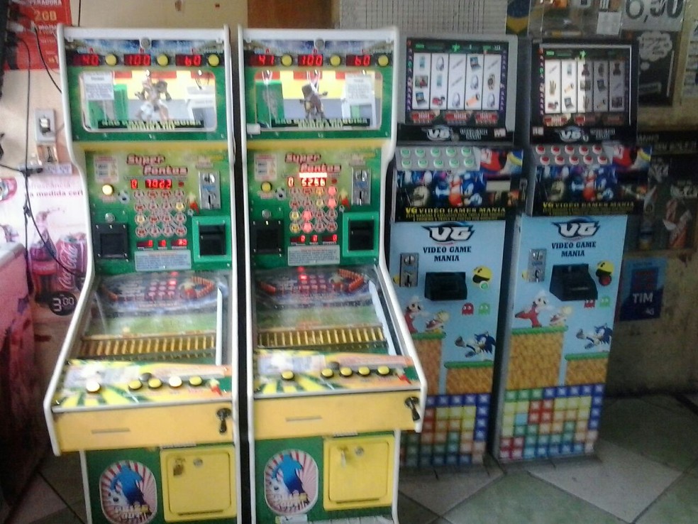 Máquinas caça-níqueis foram apreendidas durante operação da PM contra jogos de azar (Foto: Polícia Militar | Divulgação)