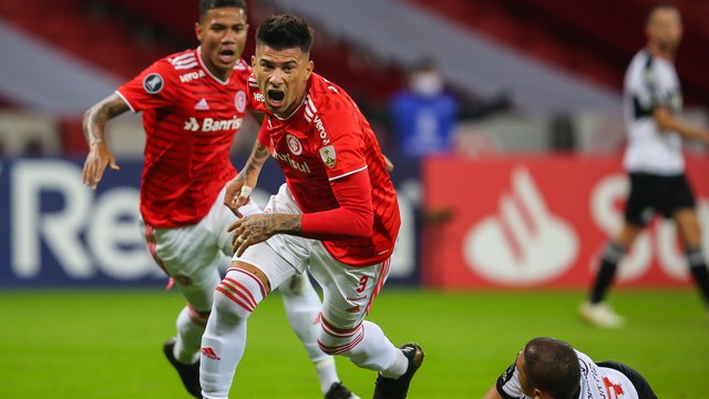 Cuesta abriu o placar para o Inter