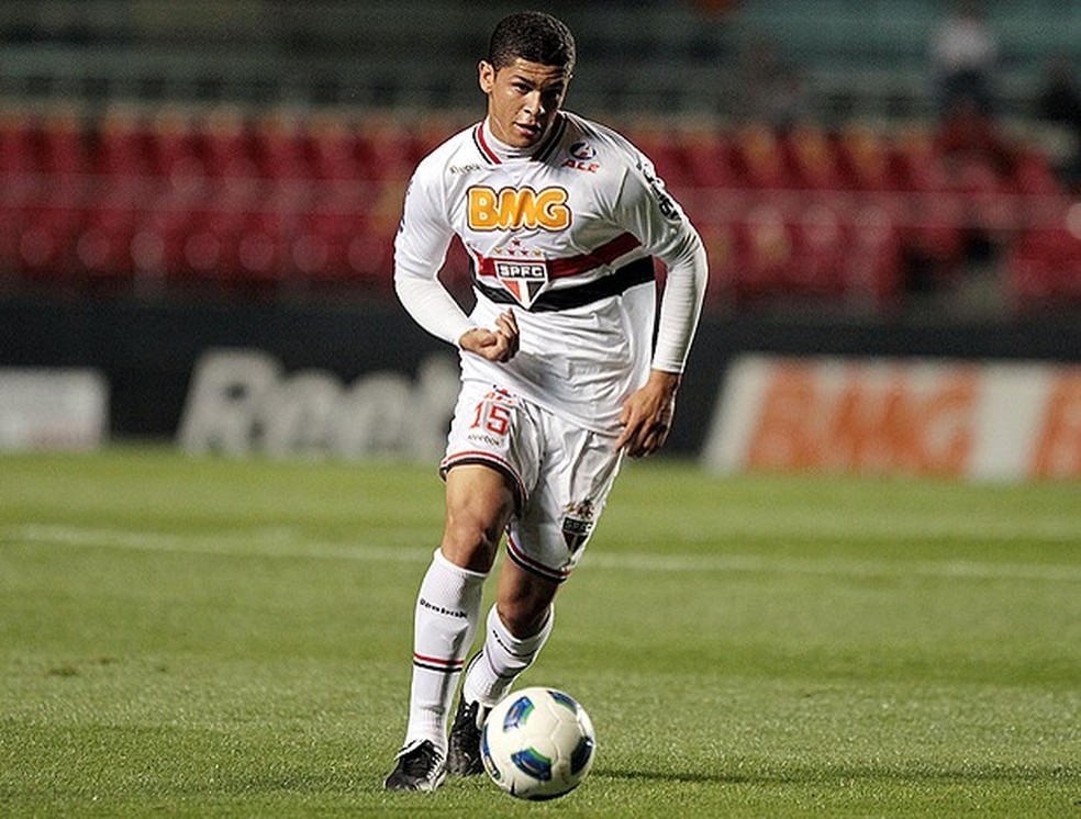 Em 2011, Denilson voltou para o São Paulo, mas quase parou no Fluminense — Foto: Foto: Wander Roberto / Vipcomm