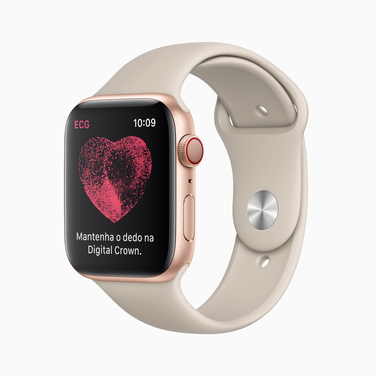 Os consumidores podem fazer um eletrocardiograma com o Apple Watch Series 4 e posteriores a qualquer momento. (Foto: Divulgação/Apple)