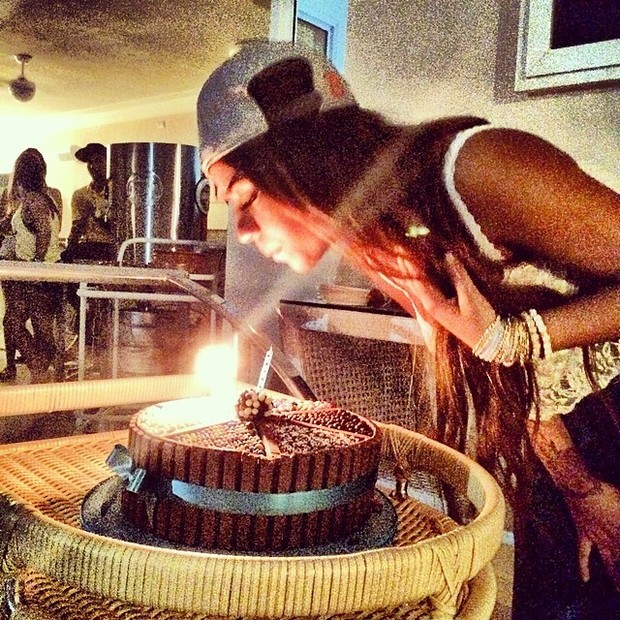 Rafaella, irmã de Neymar, comemorou o aniversário de 18 anos antecipadamente (Foto: Reprodução / Instagram)