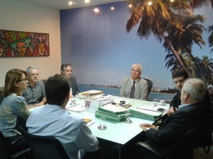 Reunião discutiu reforma do IML de Maceió (Foto: Carolina Sanches/ G1)