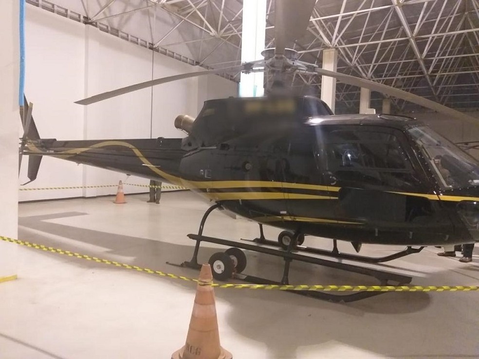 Helic&oacute;pteros foram abordados nos aeroportos de Piracicaba (SP) e na cidade de Carapicu&iacute;ba (SP) &mdash; Foto: Divulga&ccedil;&atilde;o/ Pol&iacute;cia Civil