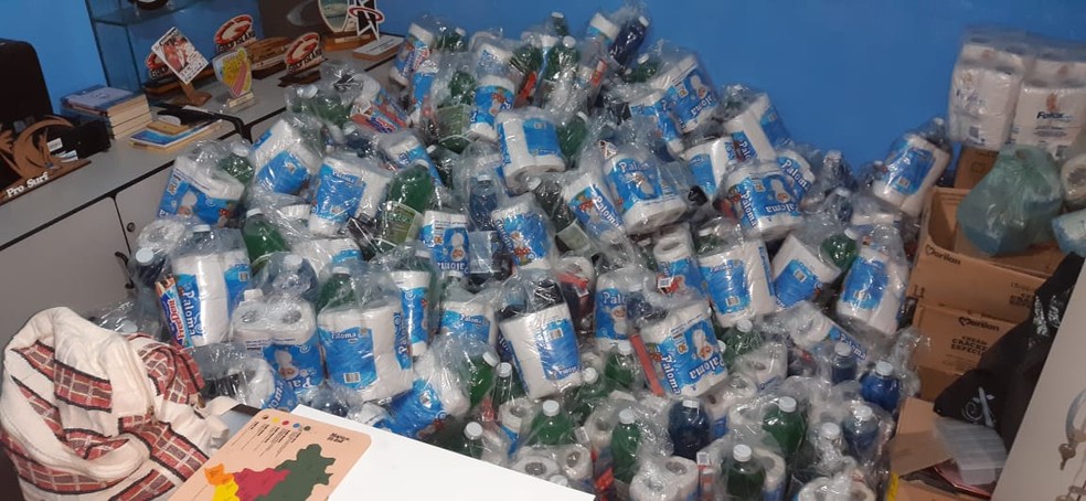 Kits de higiene prontos para serem distribuídos, durante ação em Natal — Foto: Geraldo Jerônimo/Inter TV Cabugi