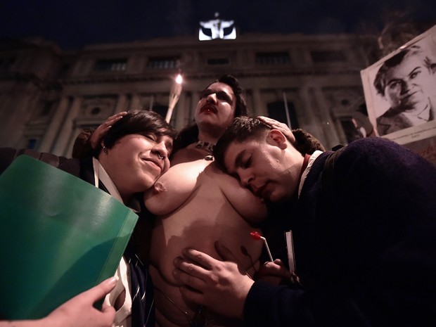 Protesto pró-aborto no Chile (Foto: MARTIN BERNETTI/AFP)