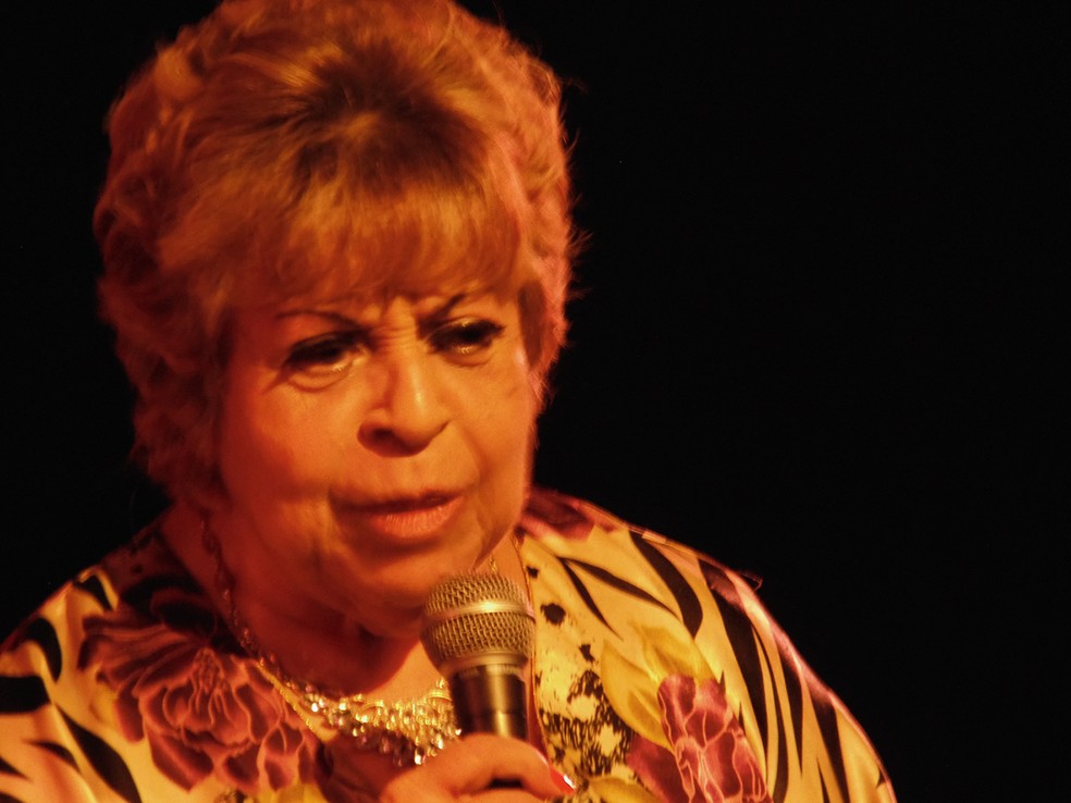 lenyshow75anos1 - Aos 75 anos de vida e 60 de carreira, Leny Andrade ainda é a sensação e dá show