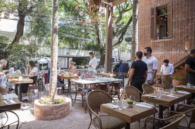 12 restaurantes com espaço ao ar livre para visitar em SP (Foto: Divulgação/Tatiane Mariano )