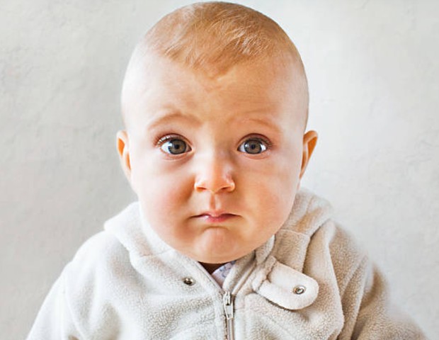 Bebê com medo, assustado (Foto: Getty Images)