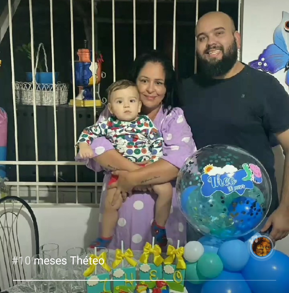 Bebê fez 10 meses no sábado (4) e data foi celebrada pela família  — Foto: Reprodução