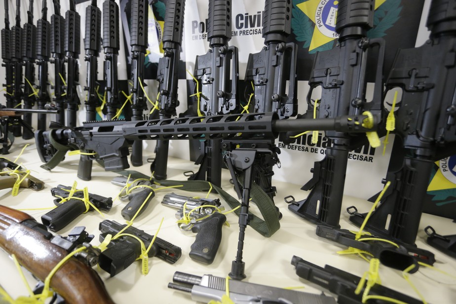 Armas apreendidas no Rio de Janeiro