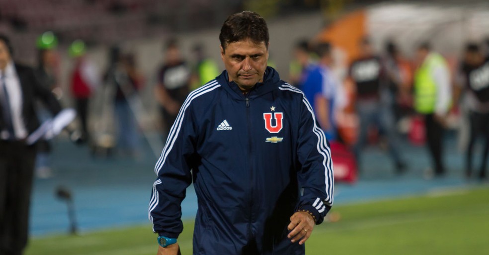 Guillermo Hoyos deixa a Universidad de Chile (Foto: DivulgaÃ§Ã£o / Universidad de Chile)