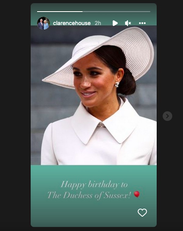A mensagem compartilhada na conta oficial do Príncipe Charles e da duquesa Camilla celebrando o aniversário de Meghan Markle (Foto: Instagram)