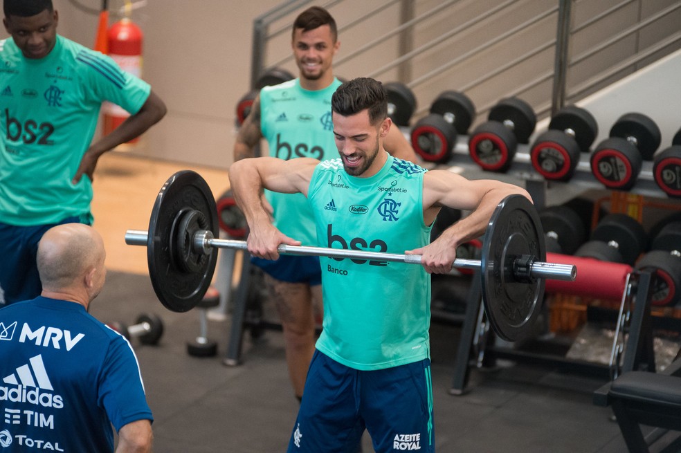 Pablo Mar&iacute; durante treino no Flamengo &mdash; Foto: Alexandre Vidal / Flamengo
