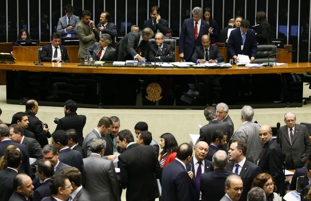 Sessão extraordinária da Câmara dos Deputados nesta quinta-feira (Foto: Lula Marques/ Agência PT)