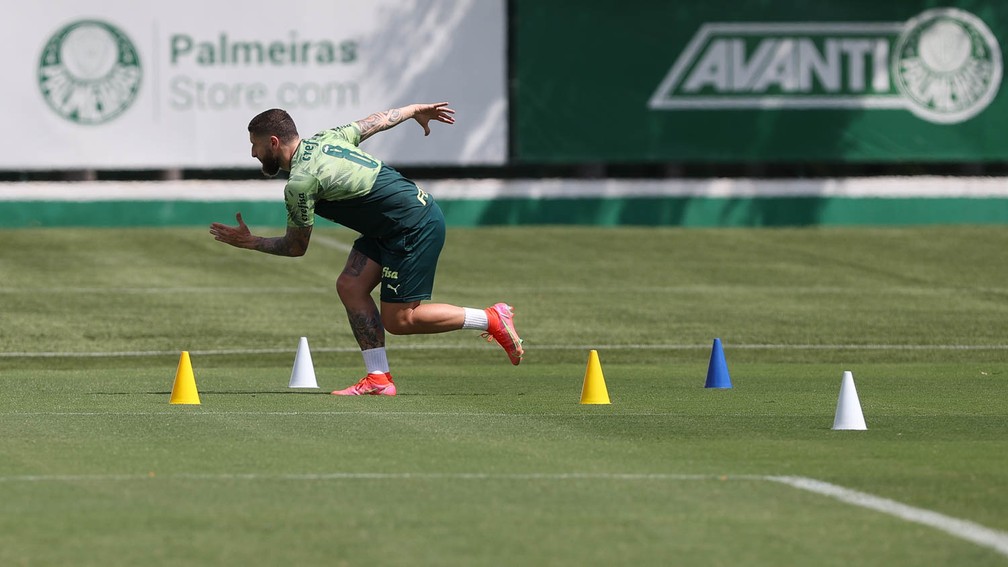 Em busca de sequência, Zé Rafael tem pré-temporada específica para zerar lesões
