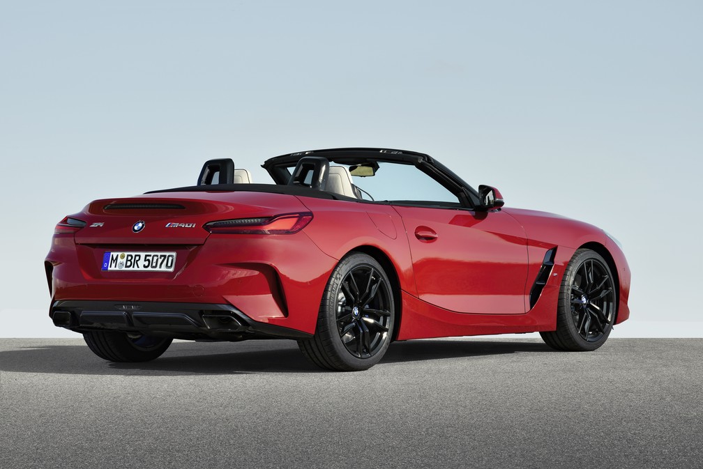 BMW Z4 — Foto: Divulgação