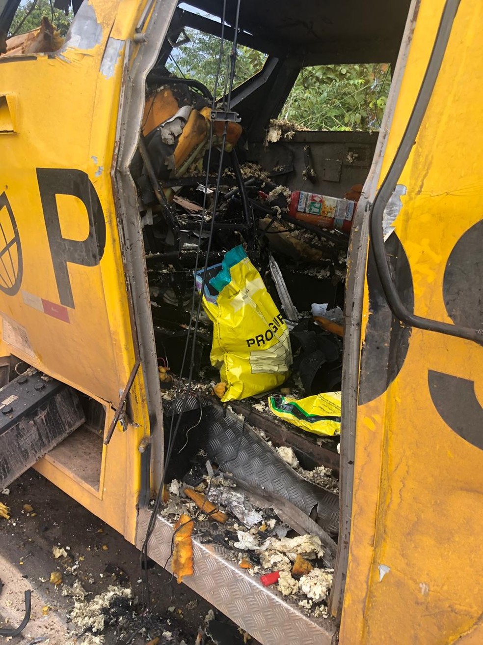 Carro-forte é alvo de tiros no Pará — Foto: Reprodução/ TV Liberal