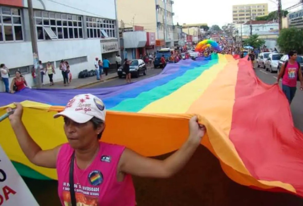 Uma das edições da Parada LGBTQIA+, em Campo Grande. — Foto: Reprodução