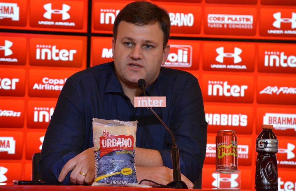 Vinicius Pinotti, diretor do São Paulo (Foto: Érico Leonan / saopaulofc.net)