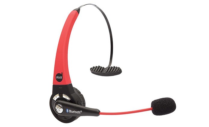 Headset unilateral com concha externa é ideal para jogos e oferece Bluetooth (Foto: Divulgação/Dazz)