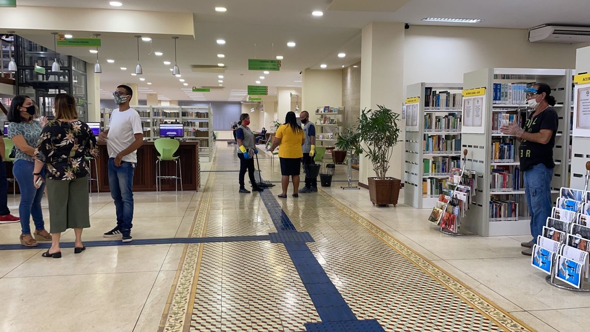 Com programação para semana do Livro, Biblioteca Pública de Rio Branco ...