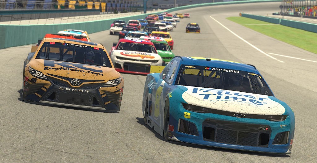 HOMESTEAD, FLORIDA - MARCH 22: (EDITORIAL USE ONLY) (Editors note: This image was computer generated in-game).  Dale Earnhardt Jr., driver of the #8 FilterTime Chevrolet,  leads a pack of cars  during the eNASCAR iRacing Pro Invitational Series Dixie Vodk (Foto: Getty Images)