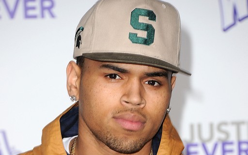 Mulher acusa Chris Brown de agressão e rapper será investigado