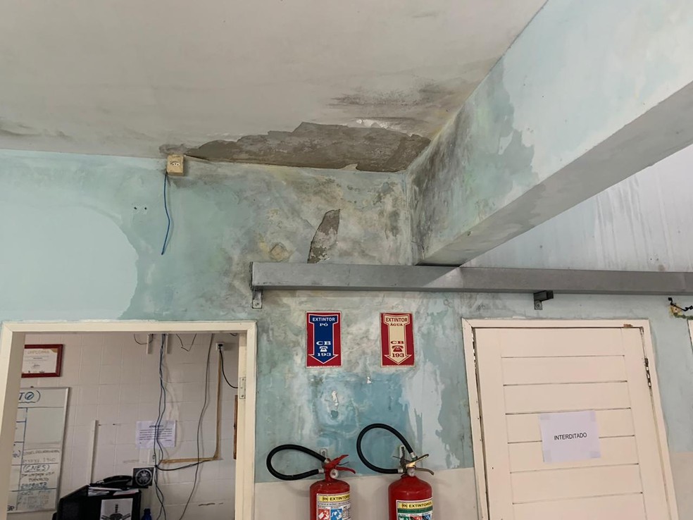 Fortes chuvas que caíram no início de novembro causaram transtornos na parte estrutural da USF. — Foto: Anna Alyna Cunha/Inter TV Cabugi