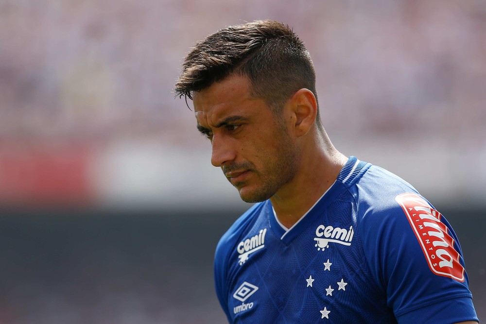 Robinho tem lesão constatada e desfalca Cruzeiro pela 3ª vez; Sassá segue poupado