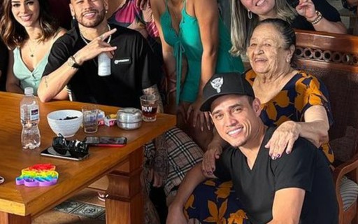 Neymar leva Bruna Biancardi para conhecer avó