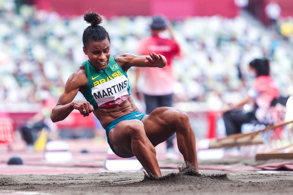 Eliane Martins durante a eliminatória do salto em distância — Foto: Wander Roberto/COB