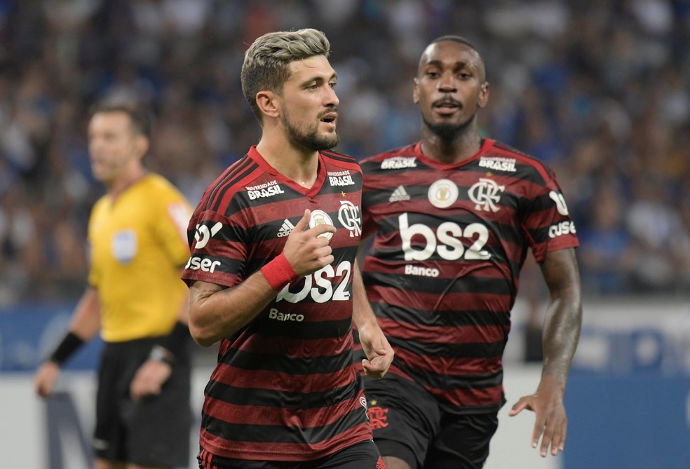 Arrascaeta comemora o gol da vit&oacute;ria do Flamengo &mdash; Foto: Washington Alves / Reuters