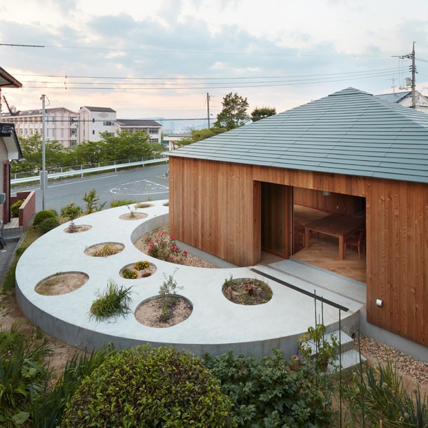 arquitetura-casa-jardim-roda (Foto: Toshiyuki Yano/ Divulgação)