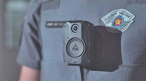 É urgente instalar câmeras em fardas de policiais no Paraná, avaliam especialistas