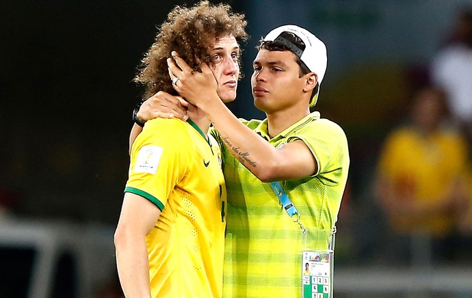 OFF - Thiago Silva explica bronca em David Luiz: “Pedi para trabalhar mais a bola”