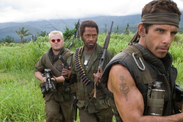 Jack Black, Robert Downey Jr. e Ben Stiller em cena de Trovão Tropical (2008) (Foto: Reprodução)