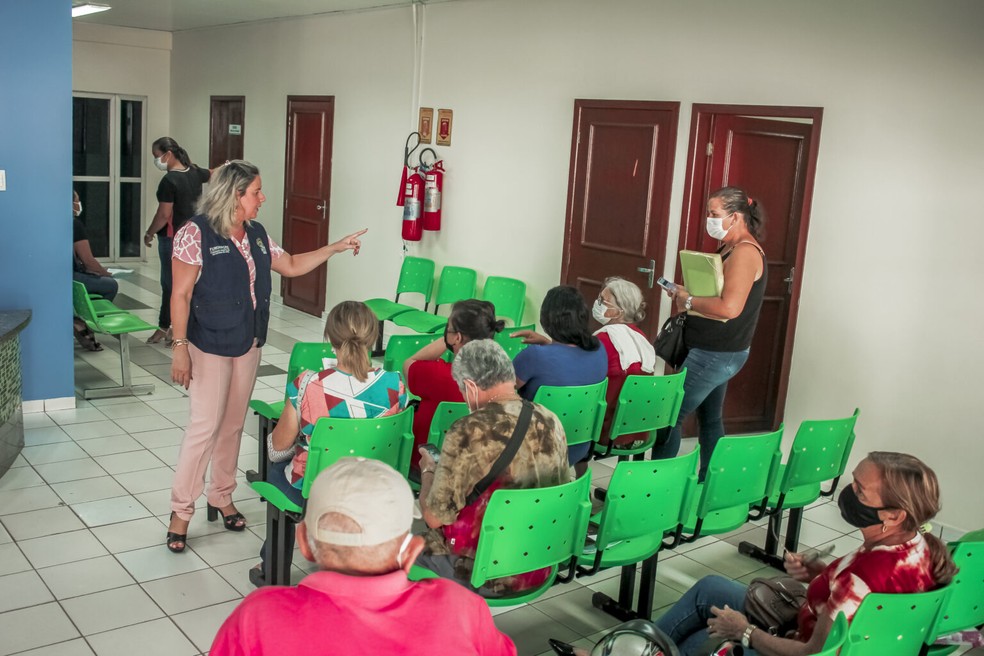A recepção para realização dos exames está sendo realizada no Hospital do Idoso.  — Foto: Gleison Luz