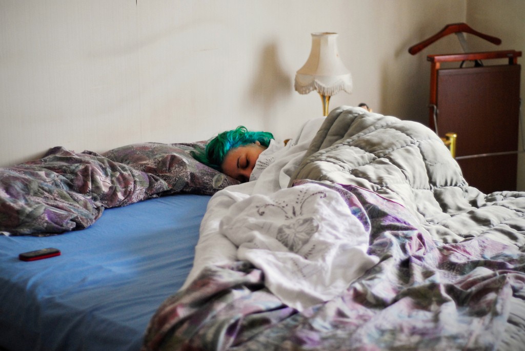 Dormir até mais tarde nos fins de semana pode não ser uma boa ideia para a sua saúde (Foto: Flickr/Silvia Sala)