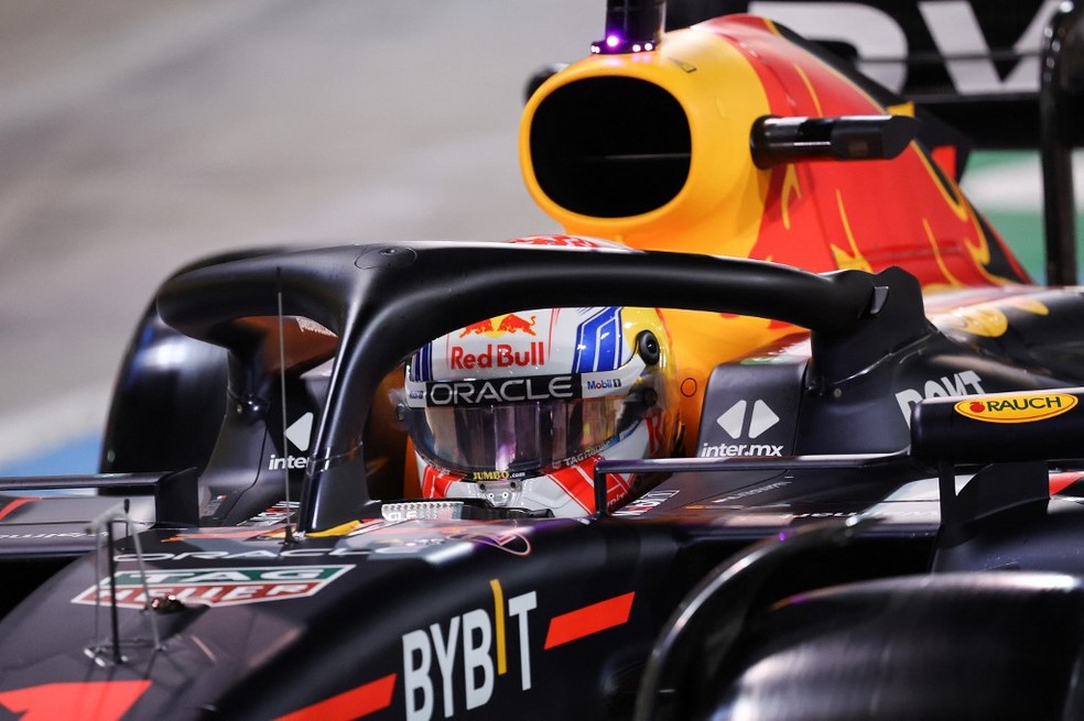 Max Verstappen na classificação do GP do Bahrein da F1 2023 — Foto: ANDREJ ISAKOVIC / AFP