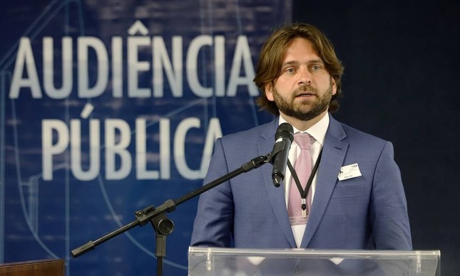 O secretário-executivo da Casa Civil, Vicente Santini