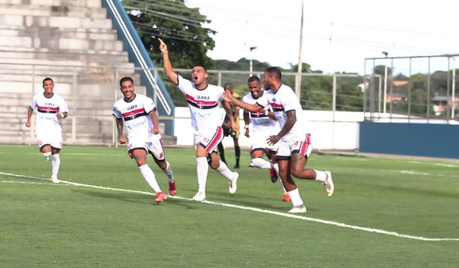 Fast vence o JC por 2 a 0 e chega à segunda vitória consecutiva no Amazonense