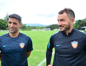 Ex-Flamengo, comissão de Luxa torce por Renato Augusto bem longe do caminho