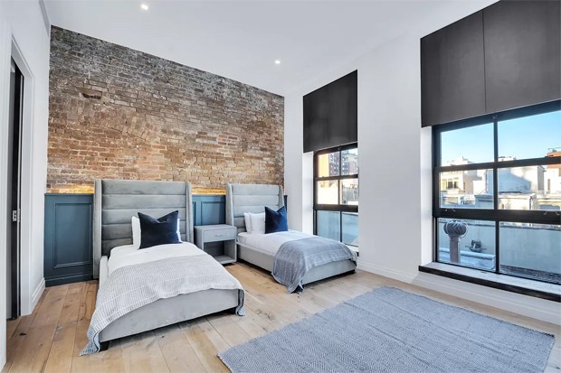 John Legend e Chrissy Teigen vendem penthouse em NY por US$ 18 milhões (Foto:  Street Easy)